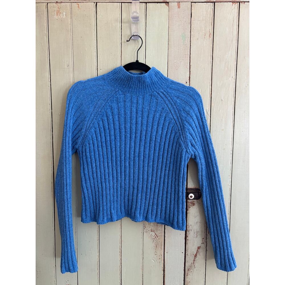 Pink Rose Royal Blue Sweater